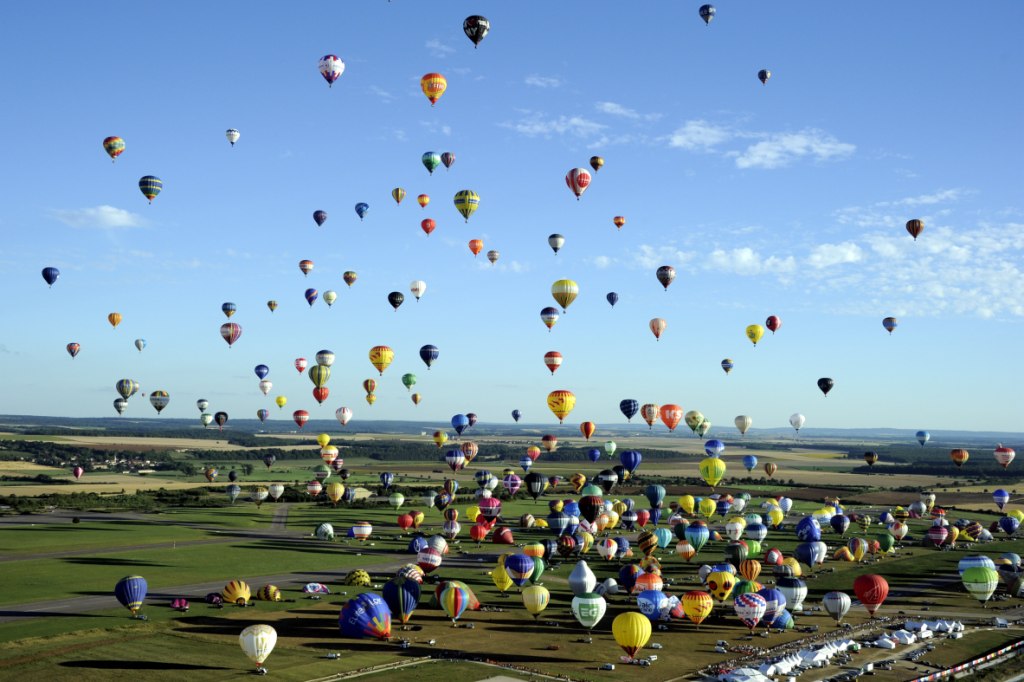 LMAB® crowned by the Guinness World Records | Grand Est Mondial Air Ballons