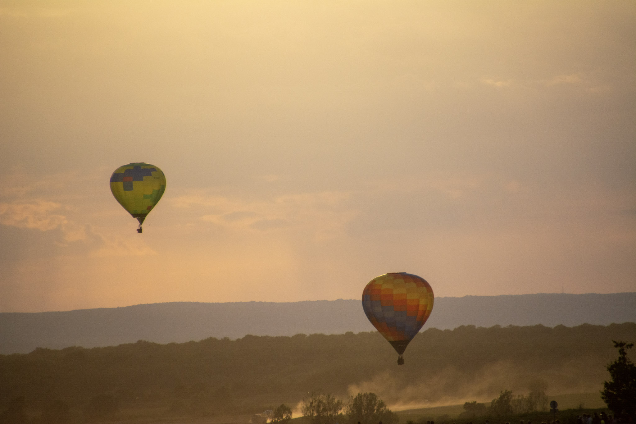 The weather is nice, ballooning season is resuming